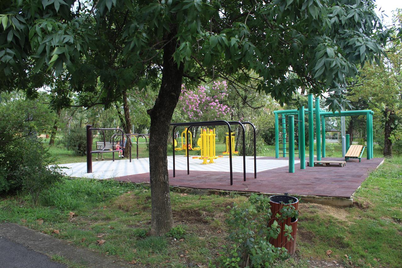 Hotel Rio Кутаїсі Екстер'єр фото