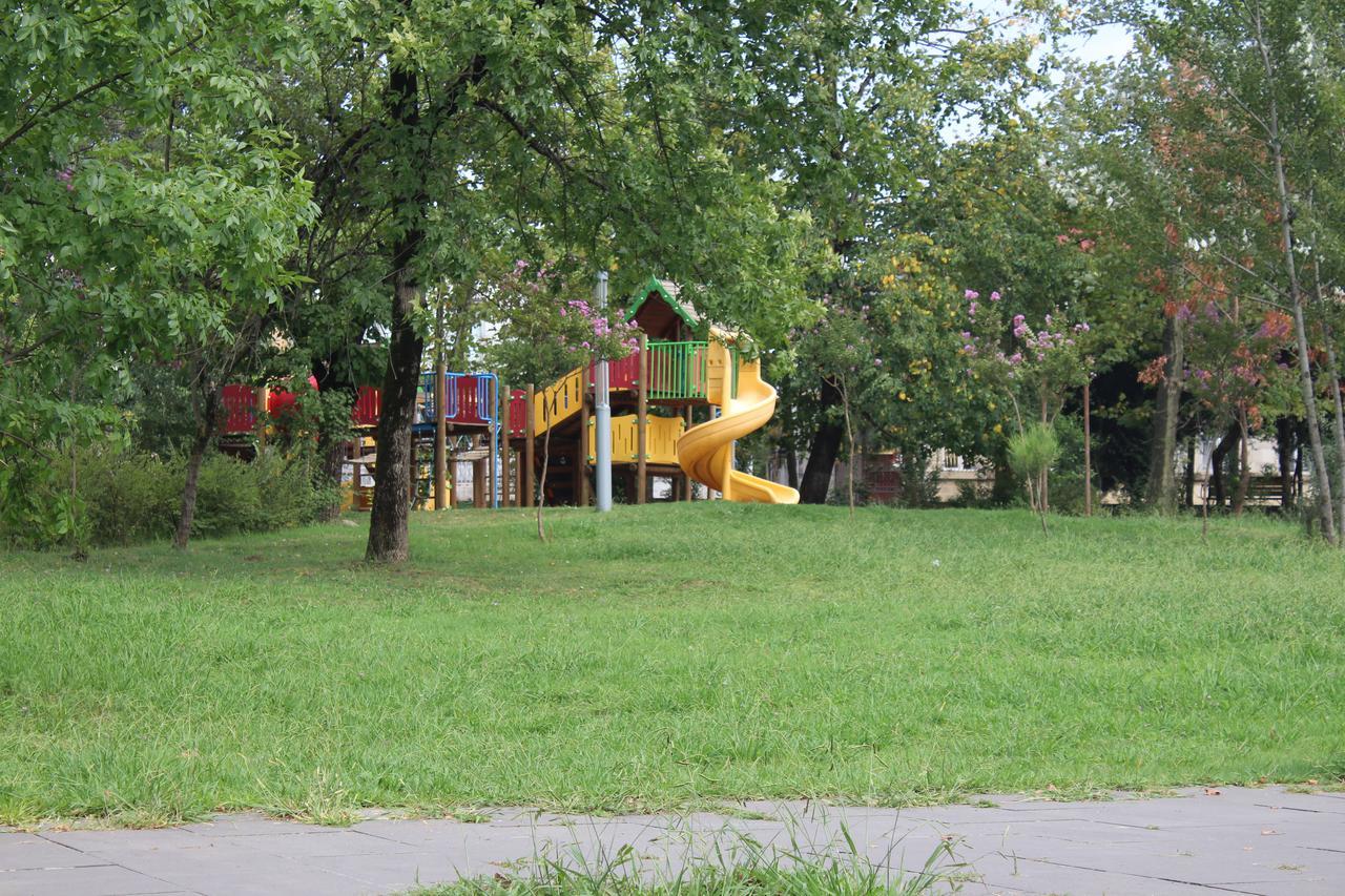 Hotel Rio Кутаїсі Екстер'єр фото